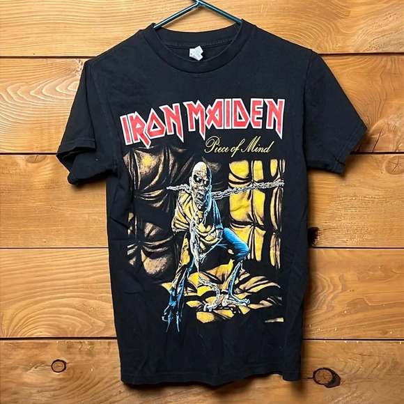 IRON MAIDEN‎ PIECE OF MIND BAND Mens  T-SHIRT small Rock n Roll Heavy Metal Y2K - Picture 1 of 8